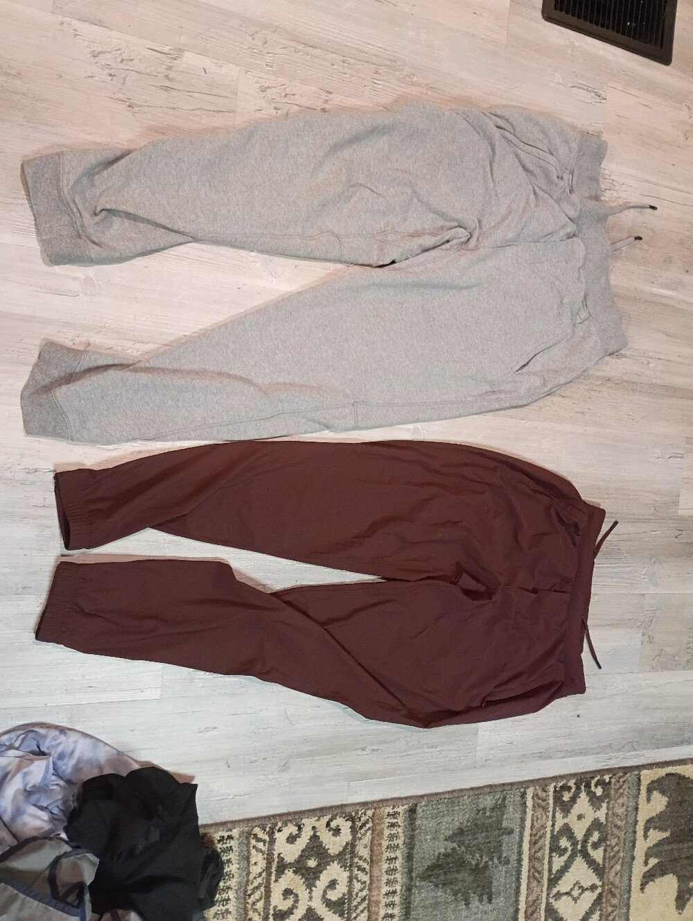 Lululemon Bundle - Picture 8 of 9